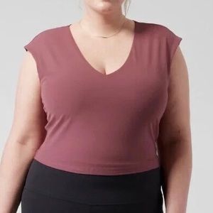 Athleta Transcend Cropped Tee
